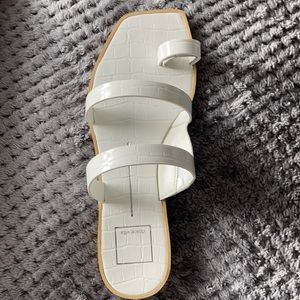 Dolce Vita Never worn white sandal